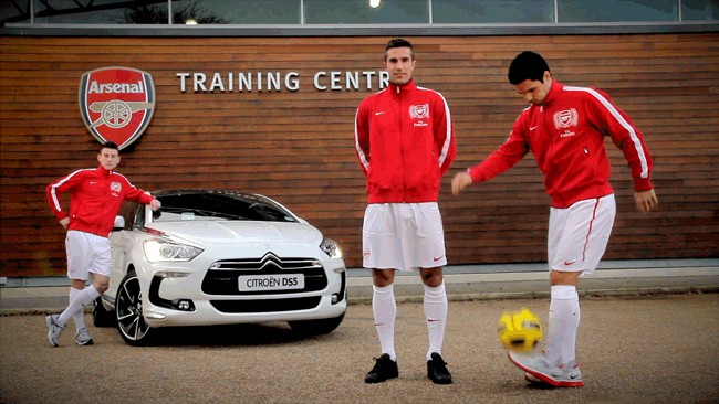CitroenDS5ArsenalCinemagraphKeepyUppy1 at Cinemagraphs: Citroen DS5 and Arsenal Players
