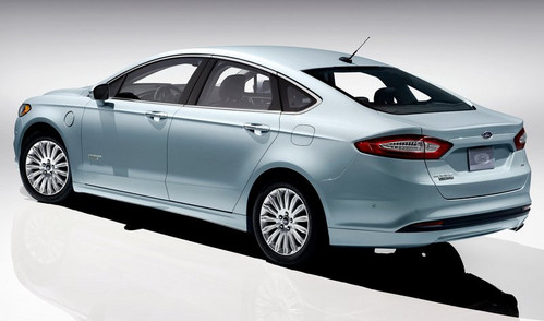 Ford Fusion Hybrid 4 at 2013 Ford Fusion Hybrid and Energi