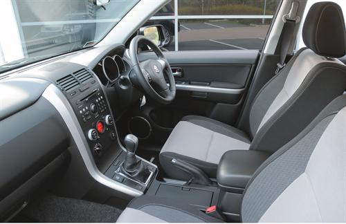 Suzuki Grand Vitara SZ T 4 Suzuki Grand Vitara SZ T 4 at Suzuki Grand Vitara SZ T Special Edition