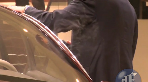 smoke mkz at Video: Smoke Comes Out Of Lincoln MKZ On Show Floor!