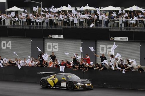 Audi R8 LMS Wins Bathurst 1 at Audi R8 LMS Wins Bathurst Race Again