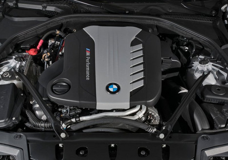 BMW Tri Turbo Diesel Engine at BMW Tri Turbo Diesel Engine Detailed: Animation