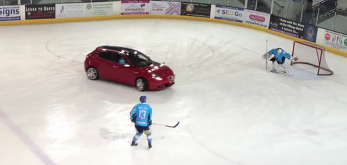 alfa ice hockey at Alfa Romeo Giulietta Plays Ice Hockey: Video