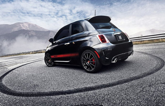 Fiat 500 Abarth at Modded Abarth 500 with Awesome Soundtrack