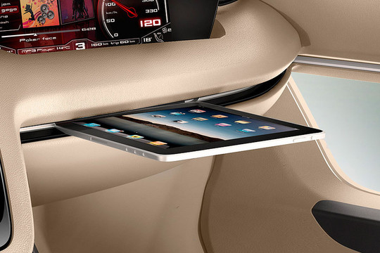 Italdesign Giugiaro Brivido 6 at Geneva 2012: Italdesign Giugiaro Brivido