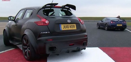 Nissan Juke R vs Nissan GT R Nissan Juke R vs Nissan GT R at Nissan Juke R Takes On Nissan GTR