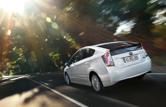 Toyota Prius at Hybrid Buyers Are Not Loyal Customers