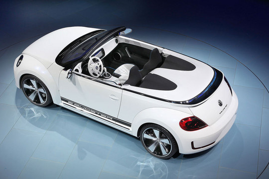 VW E Bugster Speedster Concept 4 at VW E Bugster Speedster Concept Unveiled