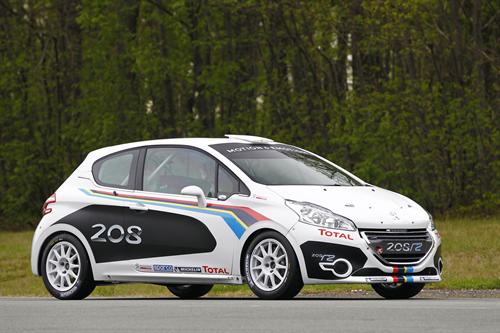 Peugeot 208 R2 Rally car 1 at Peugeot 208 R2 Rally Car Unveiled