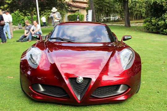 Red Alfa Romeo 4C 2 at Red Alfa Romeo 4C at Villa dEste   Pictures and Video