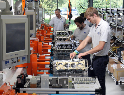 Engine For McLaren at Ricardo Builds 1,500th Engine For McLaren