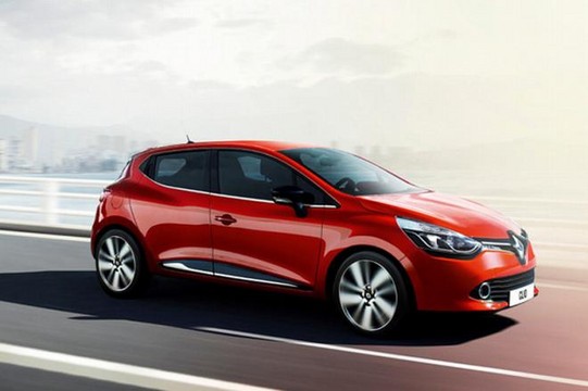 2013 Renault Clio leaked at 2013 Renault Clio First Picture Leaked