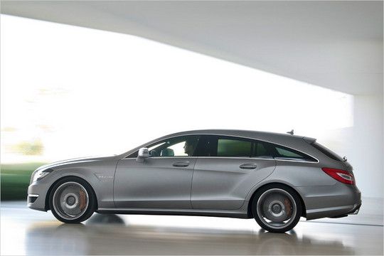 Mercedes CLS63 AMG Shooting Brake 2 at Official: Mercedes CLS63 AMG Shooting Brake