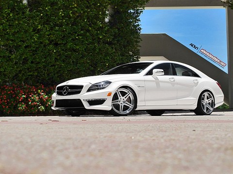 Picture Special CLS63 ADV1 3 at Picture Special: Mercedes CLS63 on ADV1 Wheels