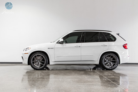 X5M Modulare Wheels 3 at 2011 BMW X5M with 22 inch Modulare Wheels