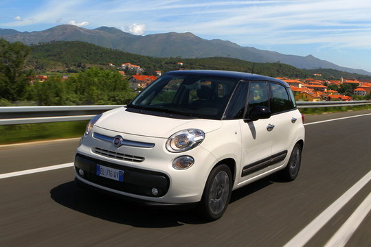fiat 500l 2 at Fiat 500L Launches With Opening Edition
