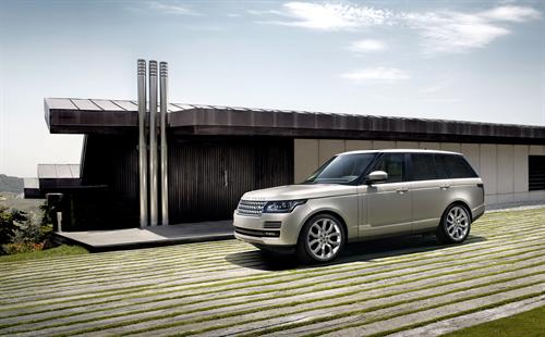 2013 Range Rover 3 at Official: 2013 Range Rover Unveiled