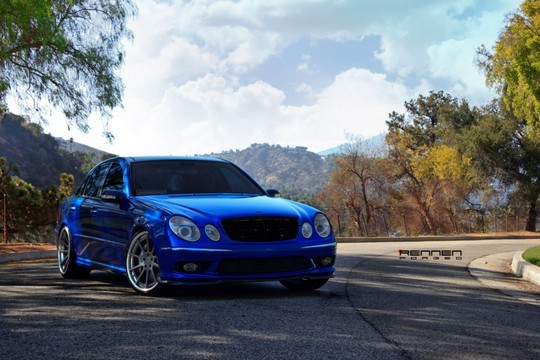 E55 AMG on Rennen Modular 4 at Good Old E55 AMG on Rennen Forged Wheels