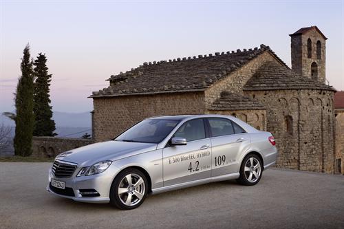 Mercedes E300 Hybrid UK 1 at Mercedes E300 Hybrid UK Pricing Announced