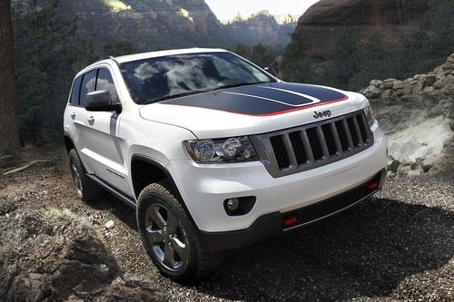 2013 Jeep Grand Cherokee Trailhawk 1 at Official: 2013 Jeep Grand Cherokee Trailhawk