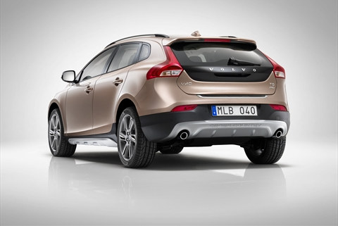 45535 1 5 at Official: Volvo V40 Cross Country