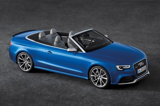 Audi RS 5 Cabriolet 1 at Official: 2013 Audi RS5 Cabriolet