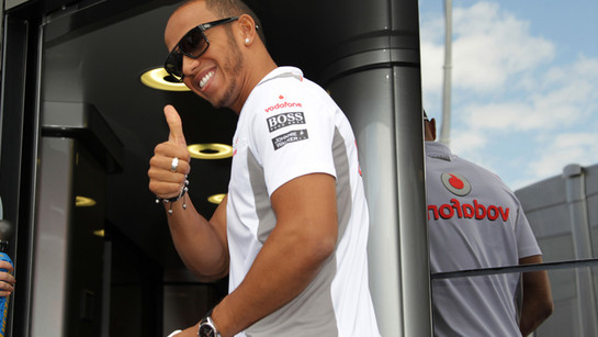 lewis hailton thumbs up at Lewis Hamilton to Replace Michael Schumacher at Mercedes F1