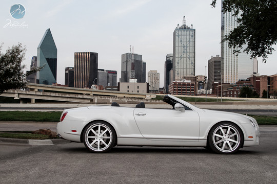 Bentley Continental GTC 3 at Bentley Continental GTC with Modulare Wheels