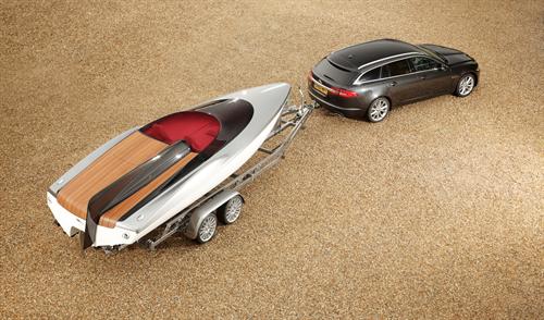 Concept Speedboat by Jaguar 1 at Jaguar Reveals Concept Speedboat