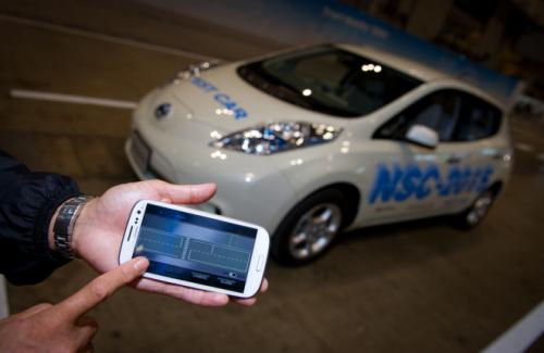 autonomous LEAF 2 at Nissan Unveils Autonomous LEAF Concept