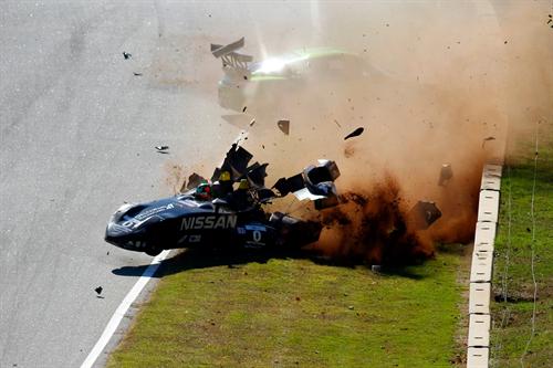 deltawing Petit Le Mans crash 2 at Nissan DeltaWing Crashed at Petit Le Mans   Video