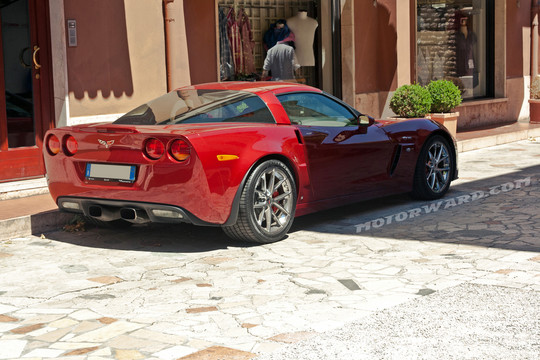 Corvette z06 Motorward 07 at On the Road: Chevrolet Corvette Z06 (427) Spotted in Italy