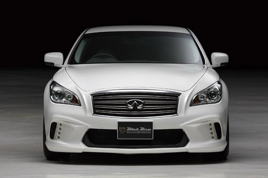 Infiniti M Black Bison 4 at Infiniti M Black Bison by Wald