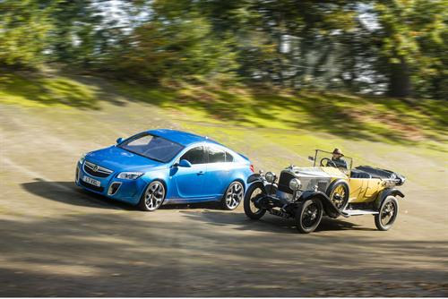 Insignia VXR SuperSport 3 at Vauxhall Insignia VXR SuperSport Announced
