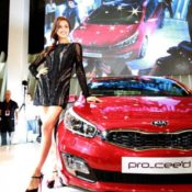 irina shayk istambul kia ceed 05 175x175 at Irina Shayk obfuscates the Kia Pro Ceed 2013