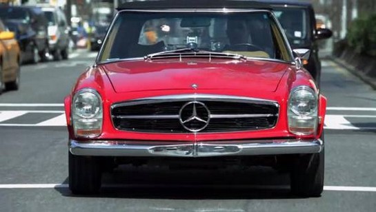 1970 Mercedes Benz 280 SL at Cars and Comedy