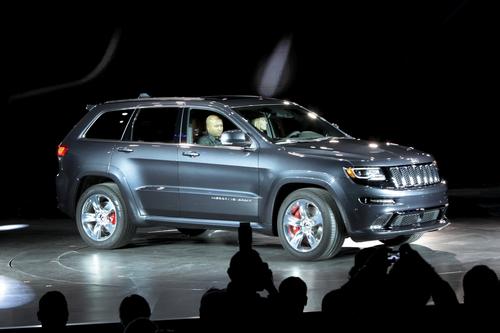2014 Jeep Grand Cherokee SRT8 Reveal at 2014 Jeep Grand Cherokee SRT8 Detailed in Video