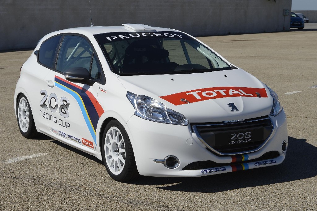 208 GTi Racing Experience 1 at Peugeot 208 GTi Racing Experience Campaign 