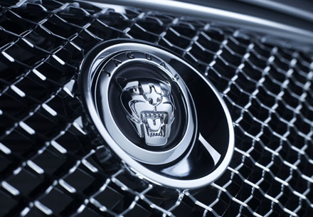 08 xf badge at Jaguar to launch XJ replacement