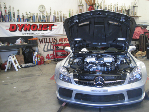 0812 03 z2010 mercedes benz sl65 amg black seriesfront view at Mercedes SL65 AMG Black Puts Down 573 HP On Dyno