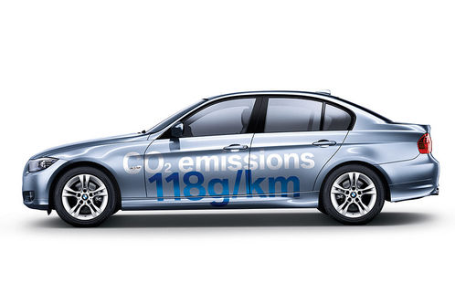 BMW 316d at BMW 316d: Cleanest 3 Series yet with 62mpg