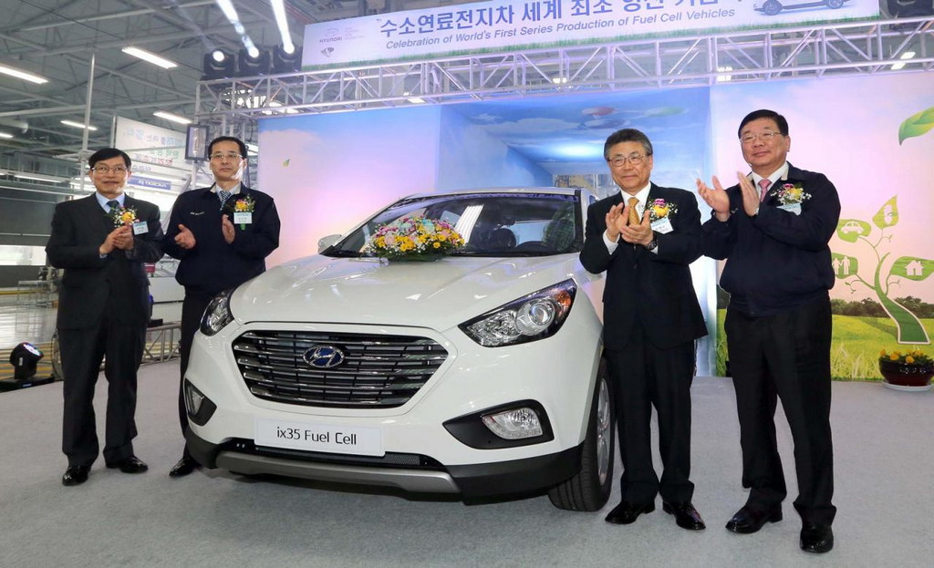Hyundai Fuel Cell vehicles 1 at Hyundai Begins Mass Production of Fuel Cell Vehicles