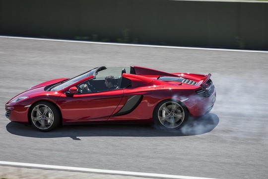 McLaren 12C Spider 3 at Video: McLaren 12C Spider In Action