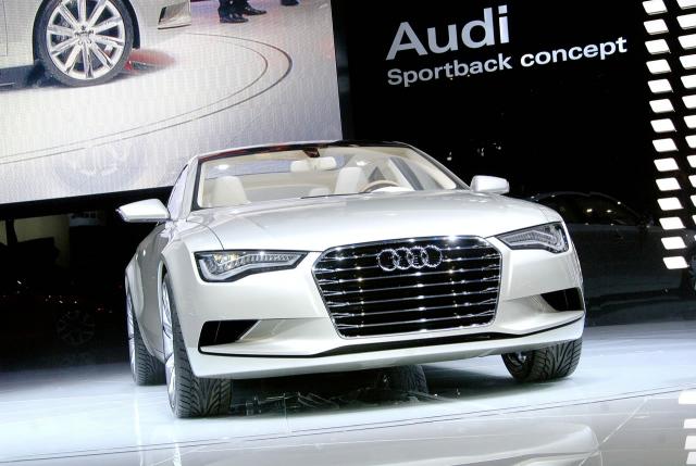 audi a7 sportback concept at 2009 detroit auto show 1 at Audi Sportback unveiled   CLS is rolling on the floor!
