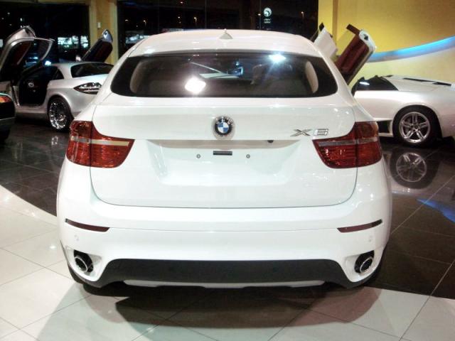 c 1 800x600 at BMW X6 is selling like hot cake in the region!