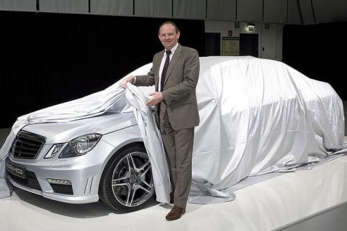 e63 amg at 2010 Mercedes E63 AMG Revealed a bit!