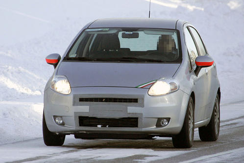 fiat grand punto spy11 at 2010 Fiat Grande Punto facelift spyshots