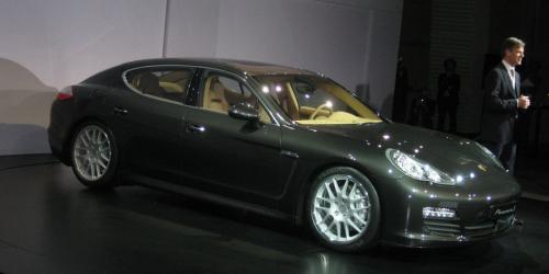 panamera unveiled shanghai 1 at Porsche Panamera officially unveiled Finally!
