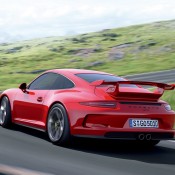 2014 Porsche 911 GT3 3 175x175 at Porsche 991 GT3 Official: electric steering, no manual