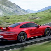 2014 Porsche 911 GT3 8 175x175 at Porsche 991 GT3 Official: electric steering, no manual